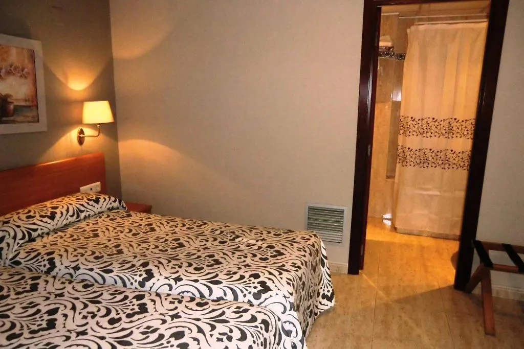 Hotel Vila Mar Cambrils 2*,